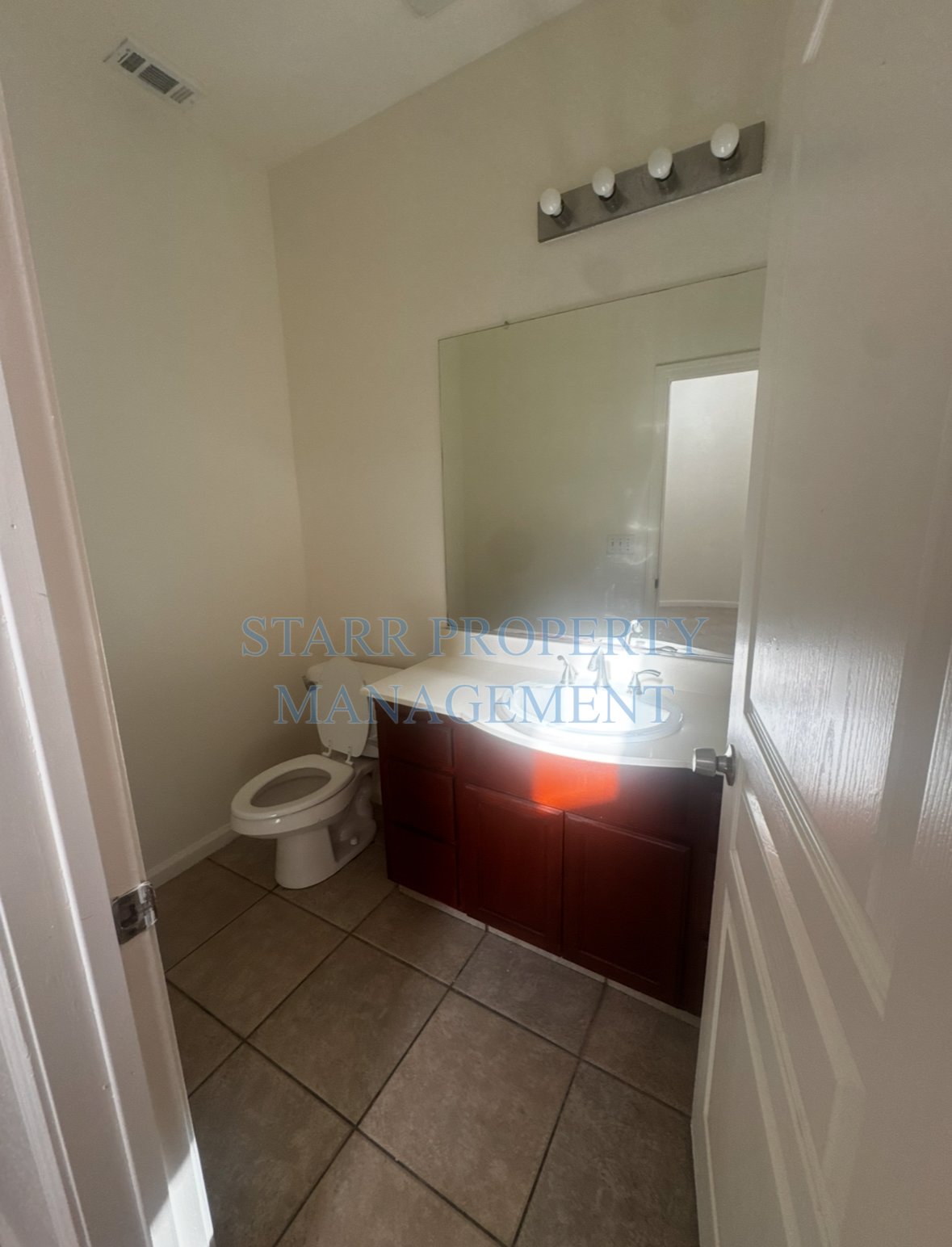 2046 Solothum Way property image