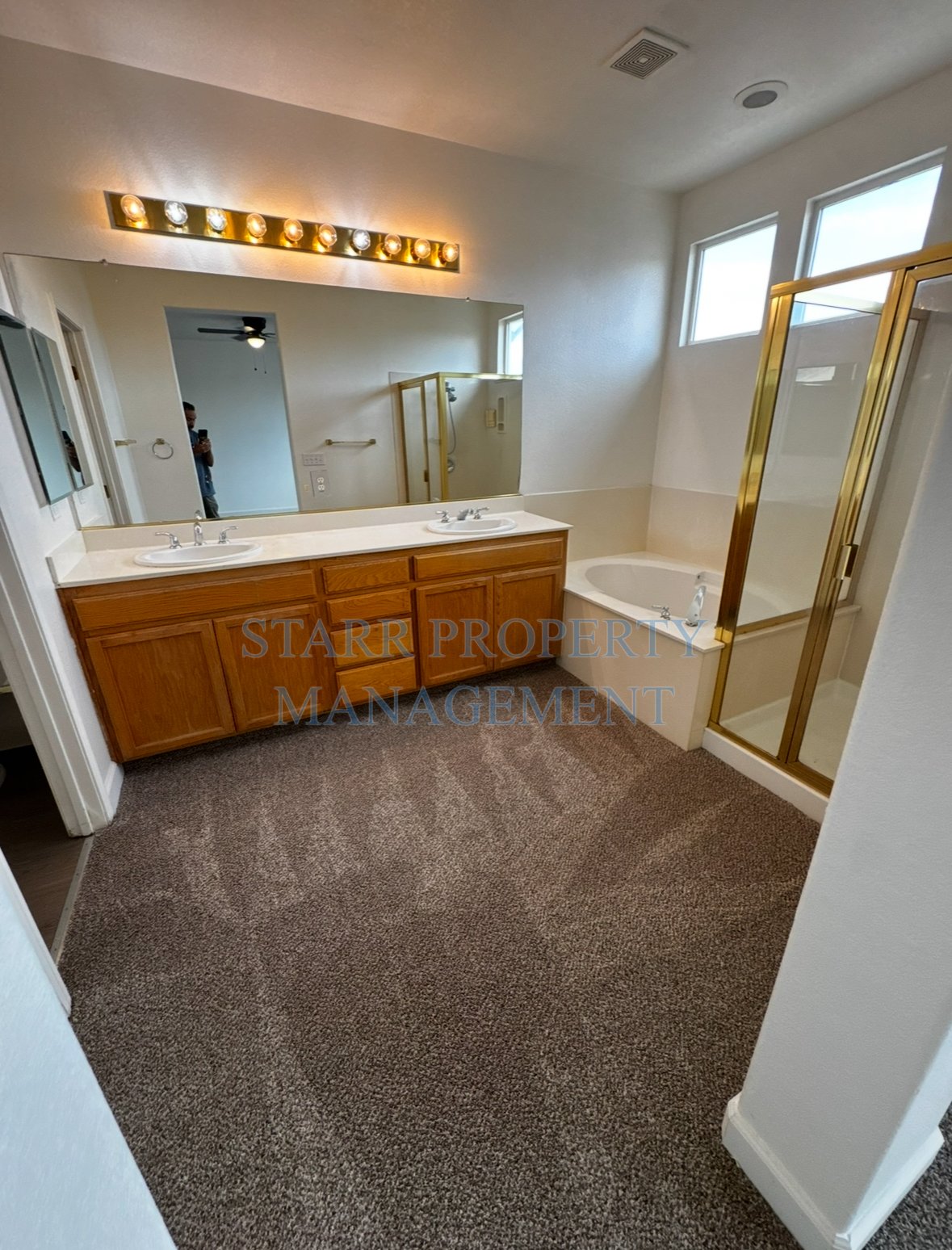 2046 Solothum Way property image