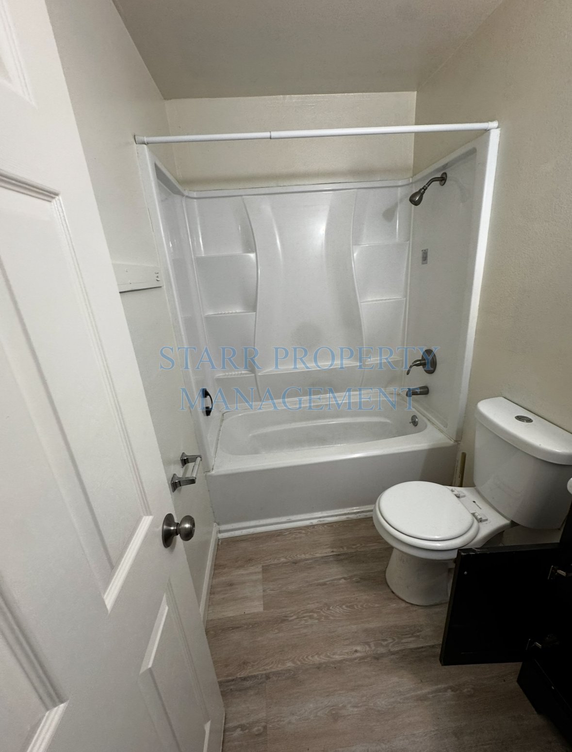 415#13 property image