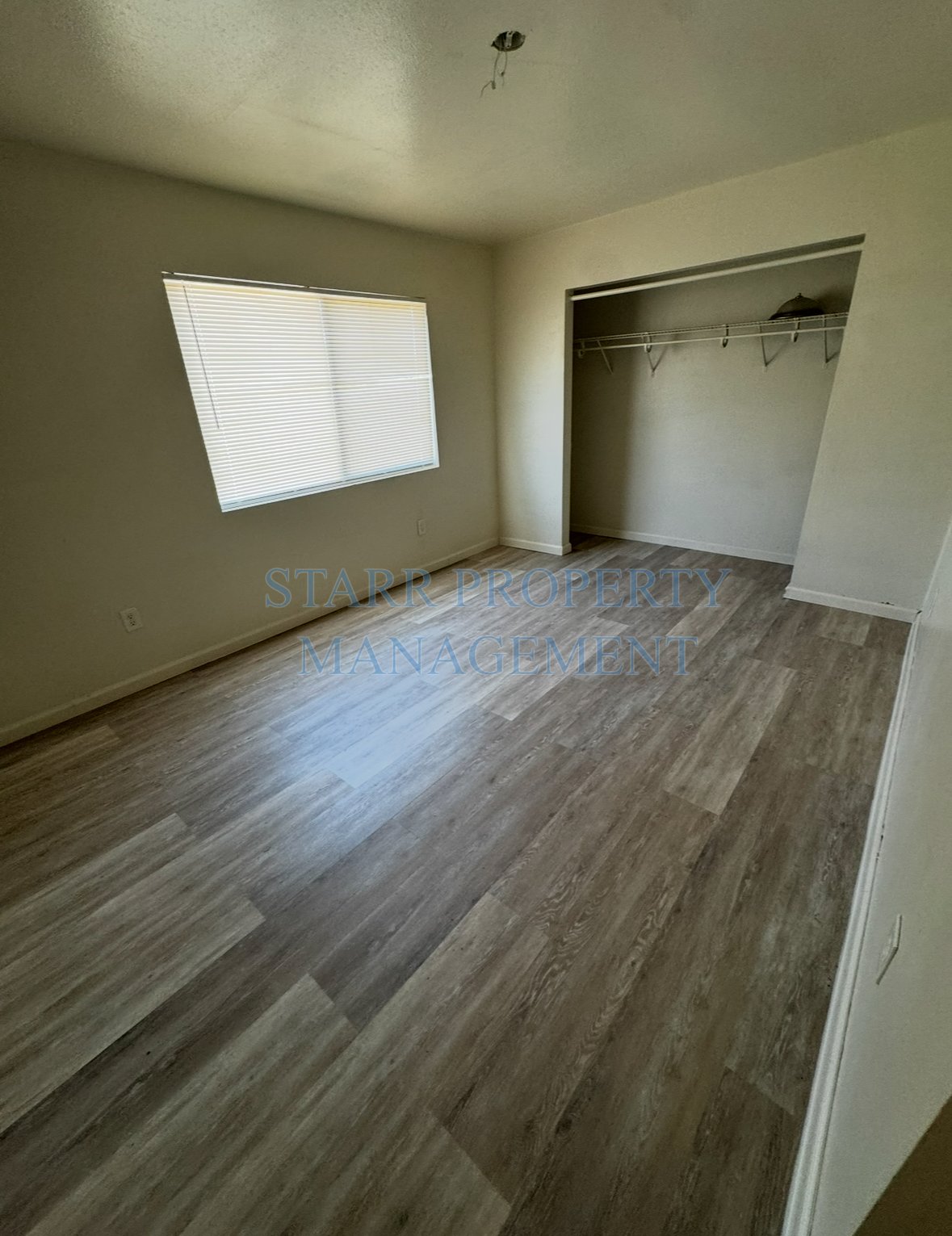 415#13 property image
