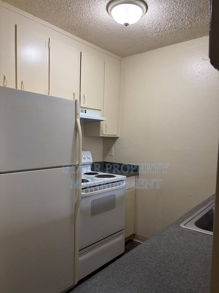 1030 S Grant Street property image