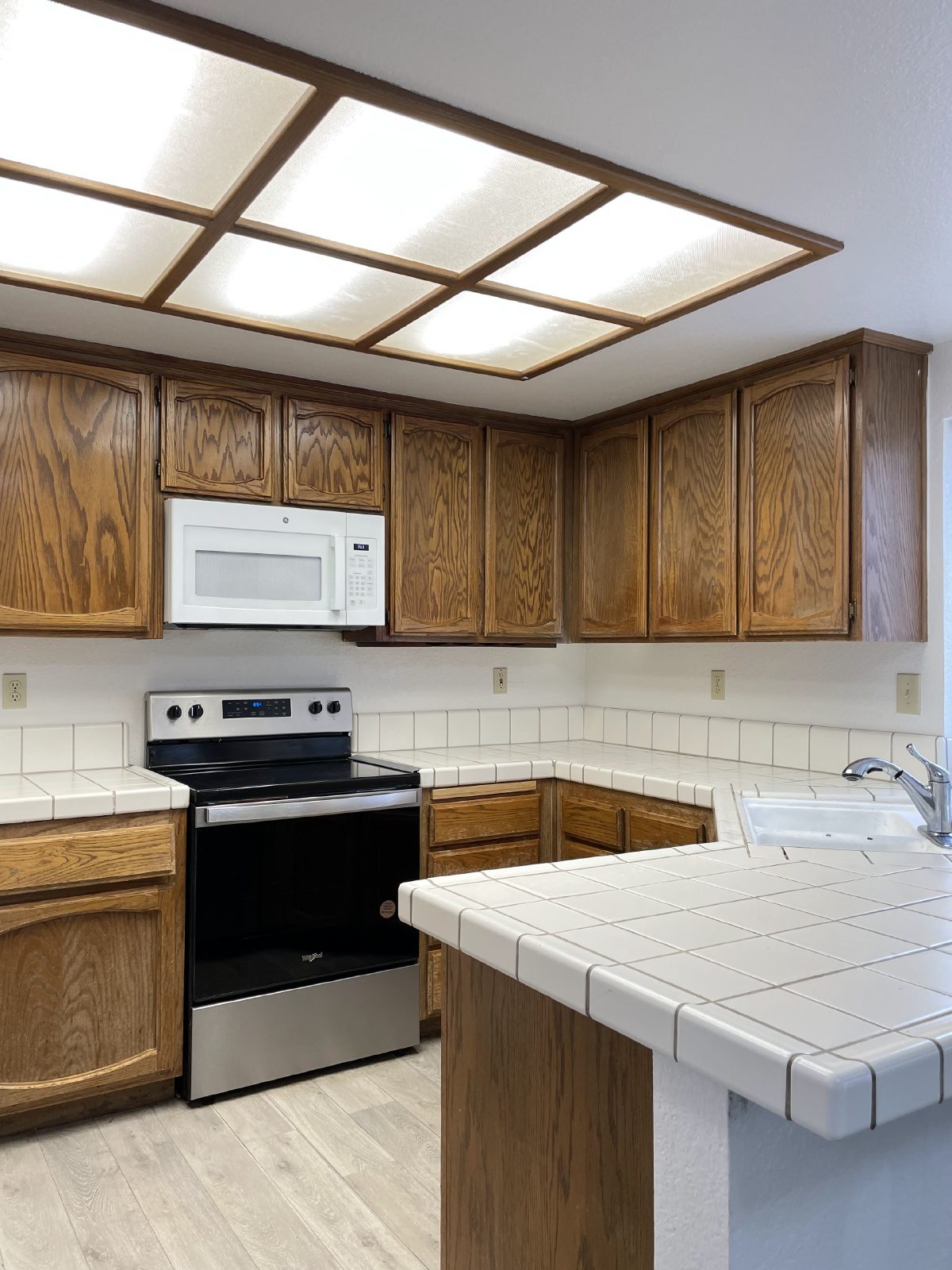 9421 Soaring Oaks property image