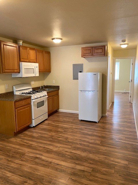 Unit 9 property image