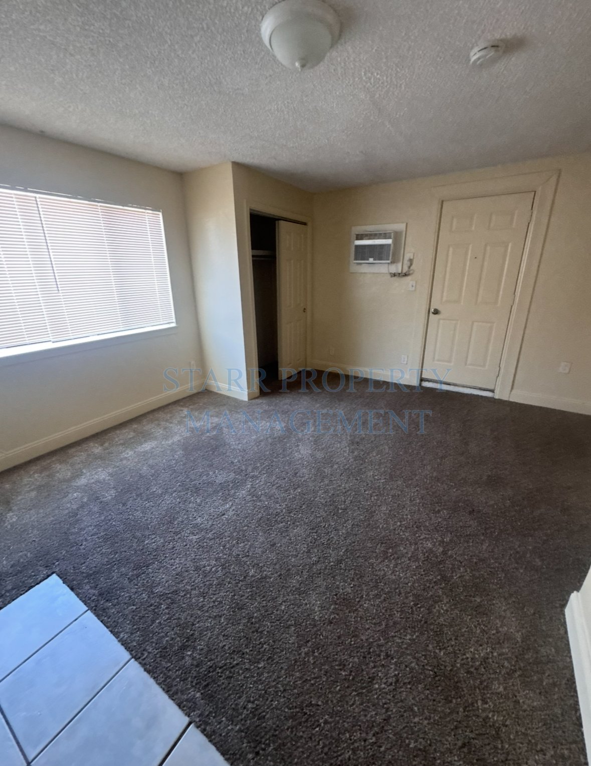 2082 Elmwood Ave property image
