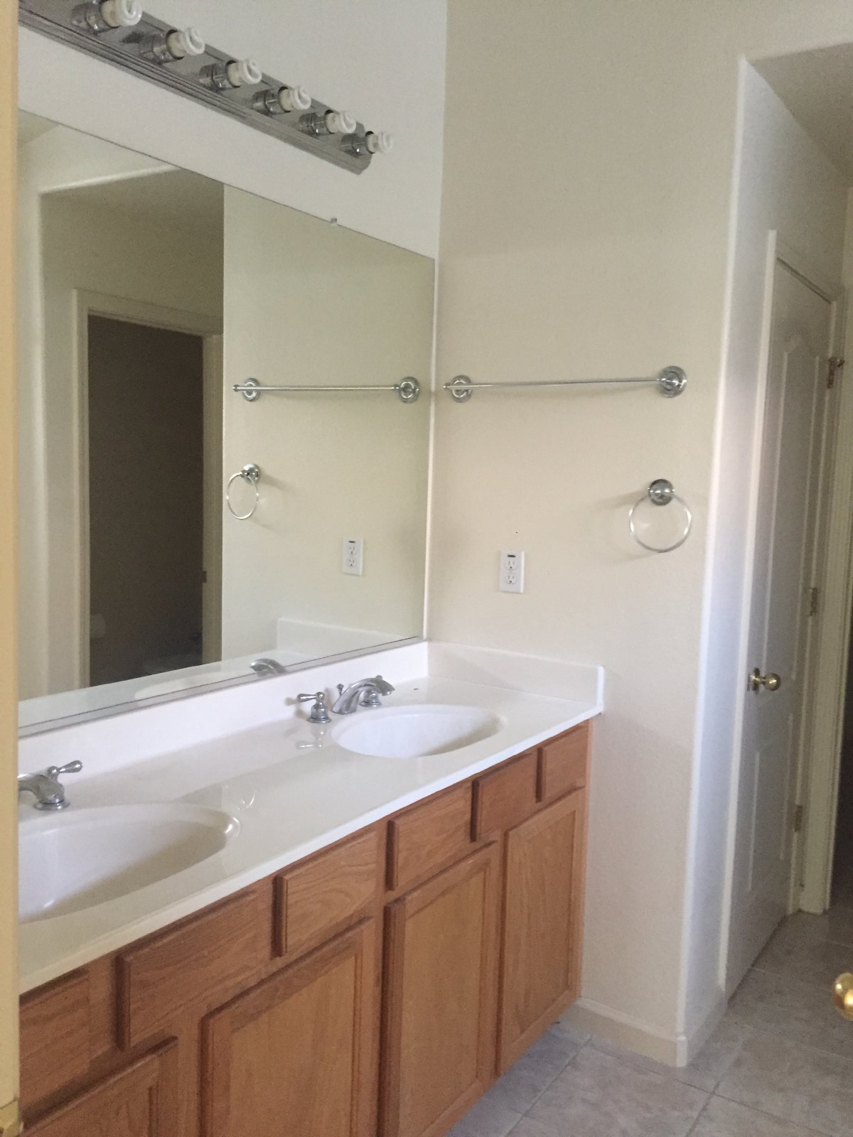 3054 Scarlet Oaks Way property image