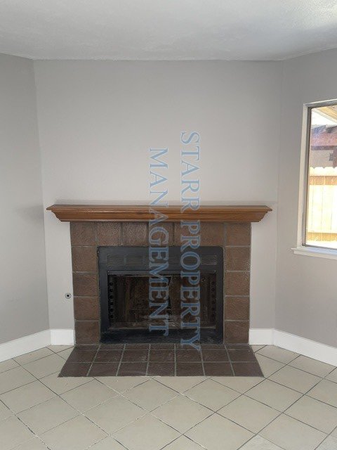 2819 Village Green property image