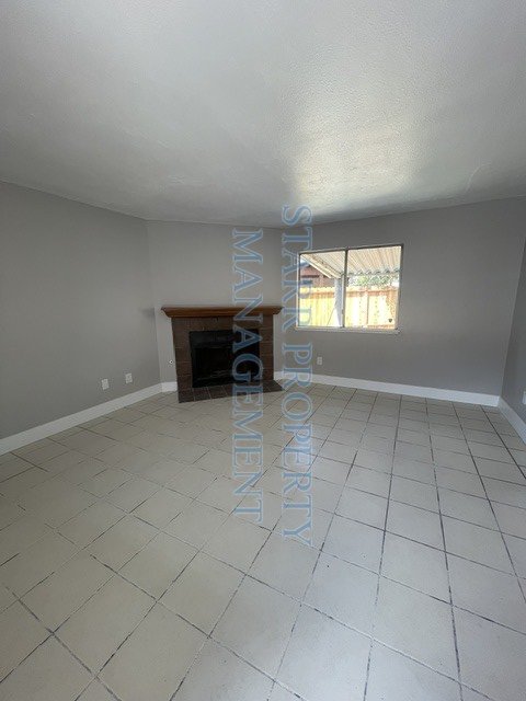 2819 Village Green property image