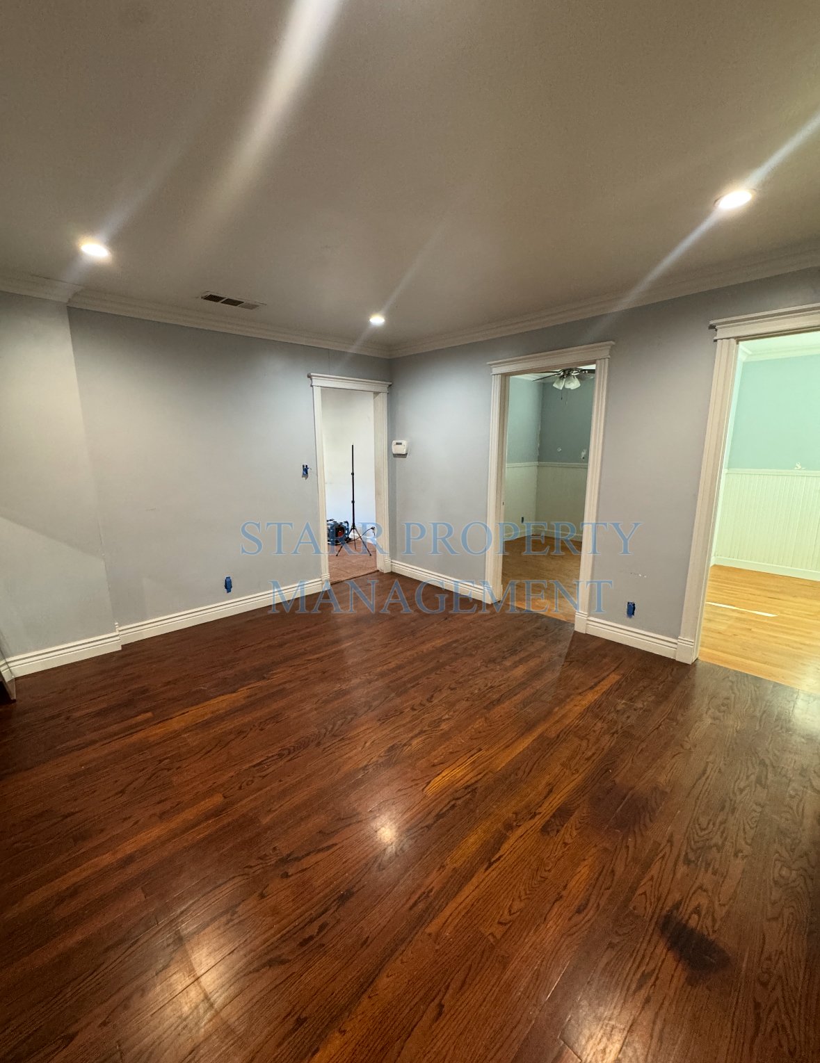 2053 Myrtle property image