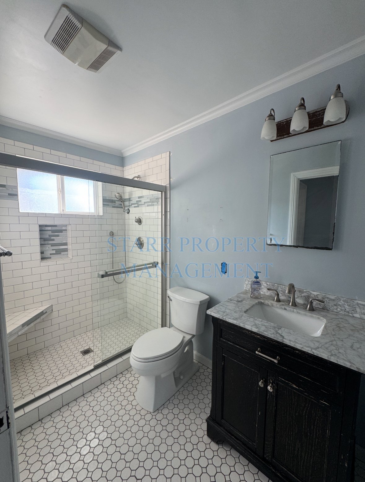 2053 Myrtle property image