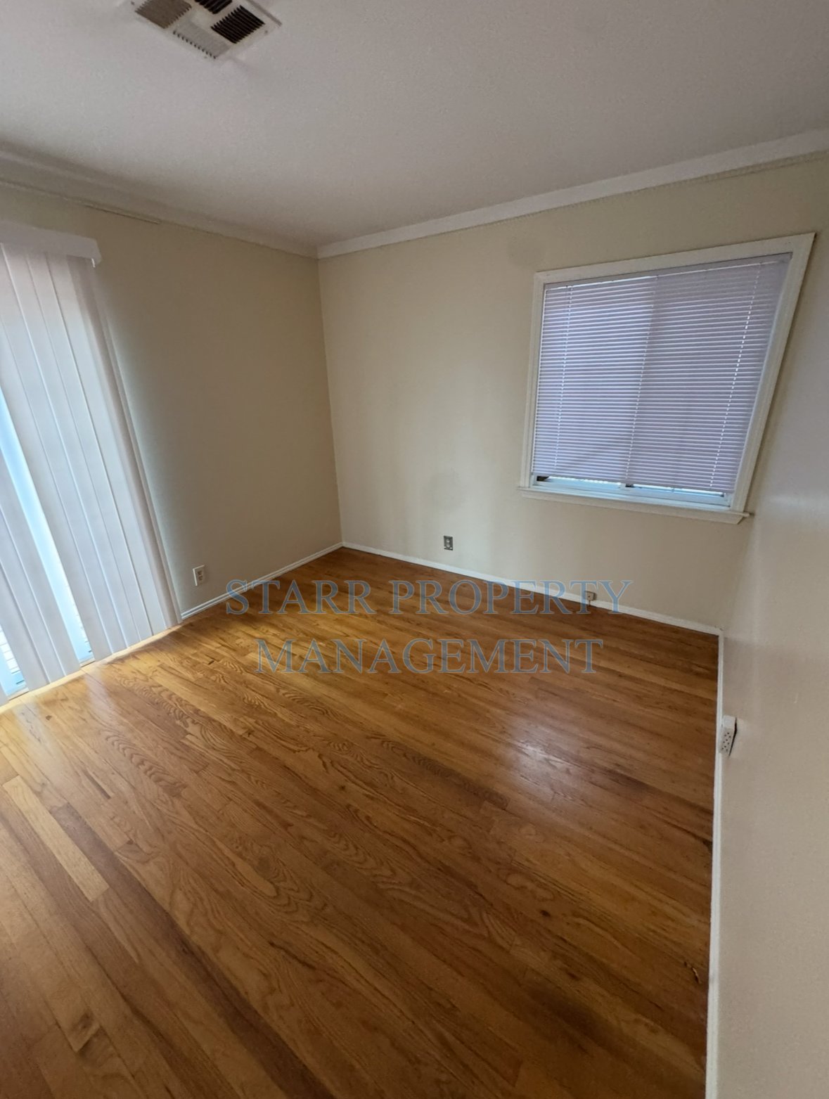 141 W McKenzie Ave property image