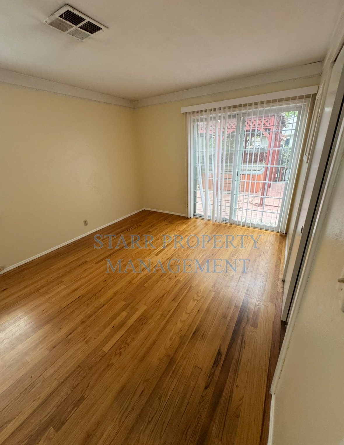 141 W McKenzie Ave property image