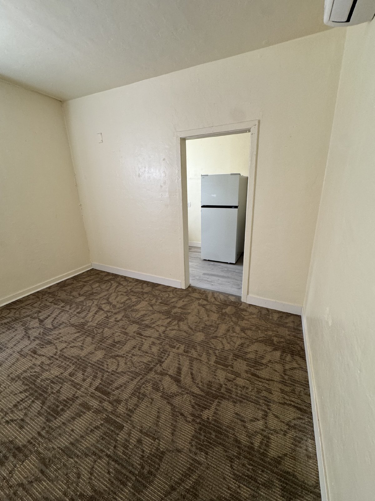 12 property image