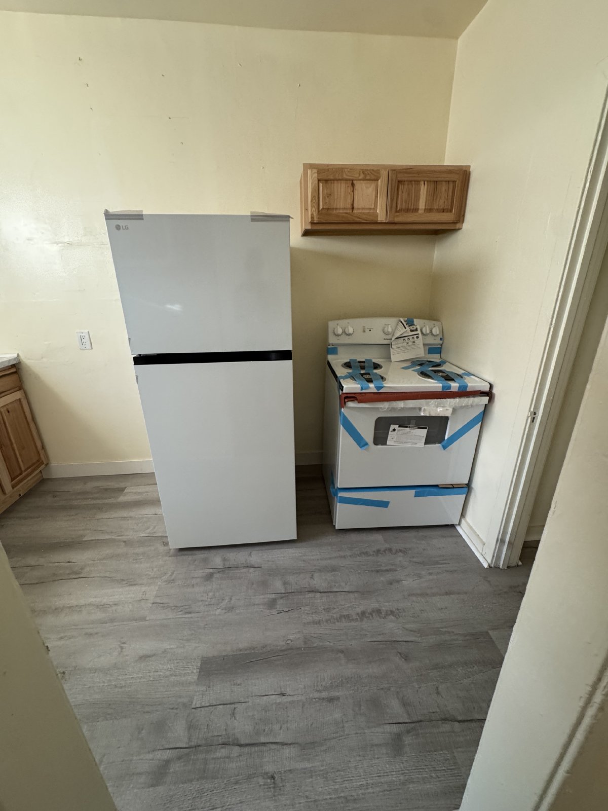 12 property image