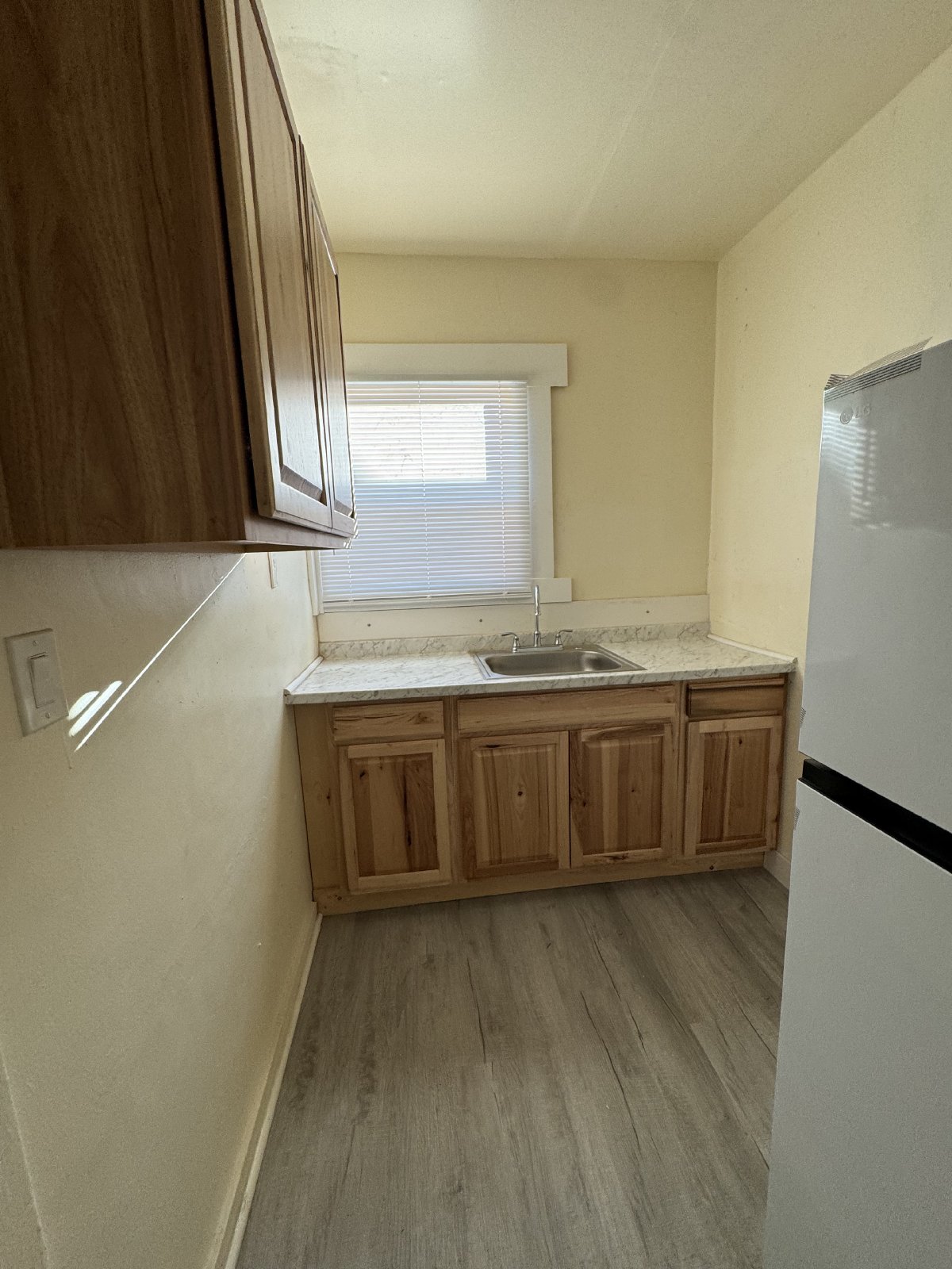 12 property image