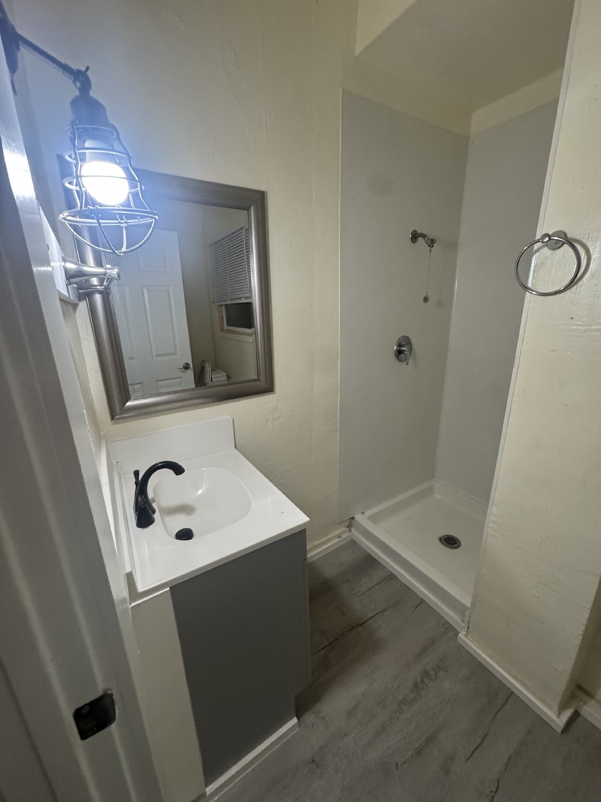 12 property image