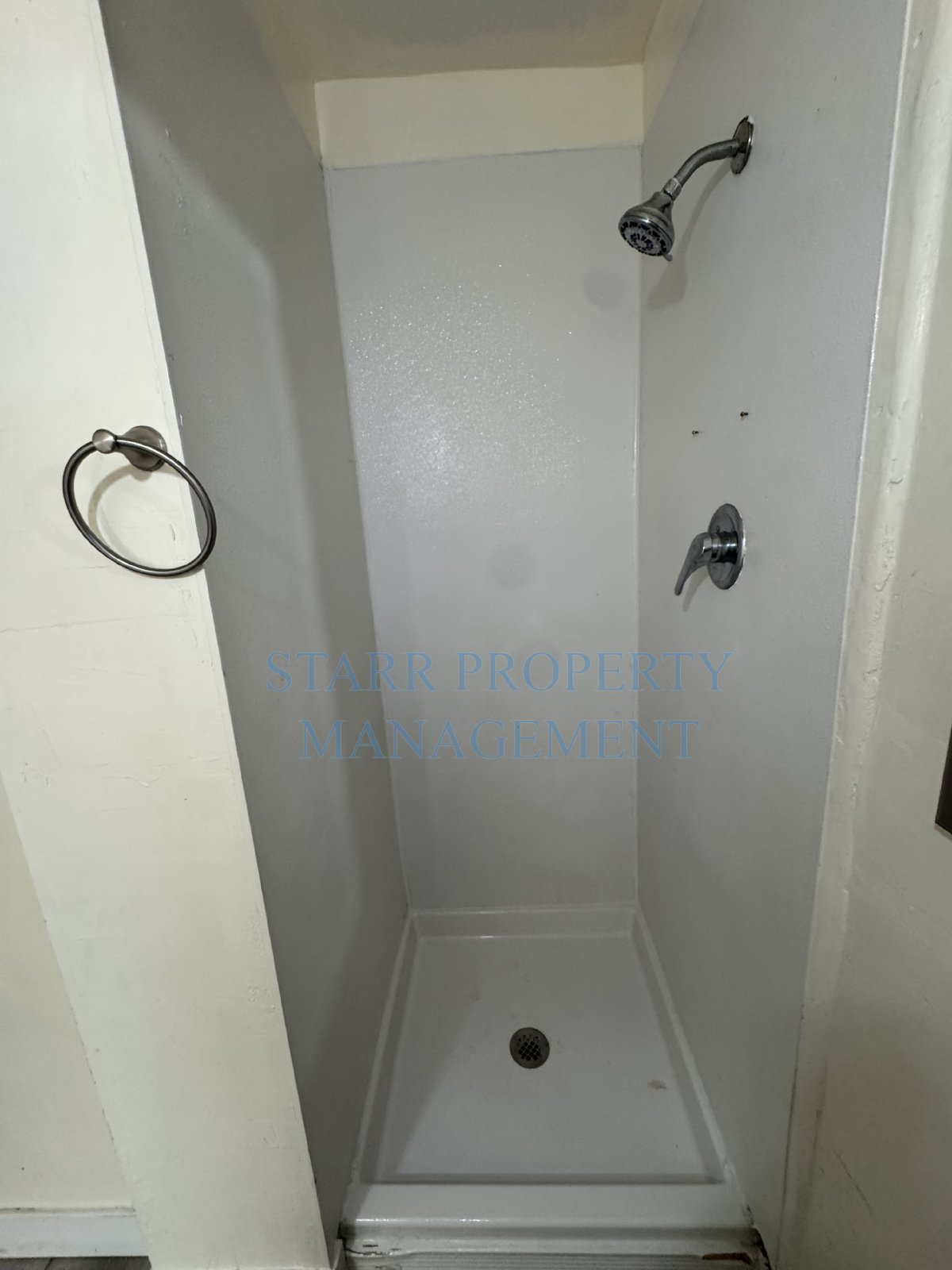 13 property image