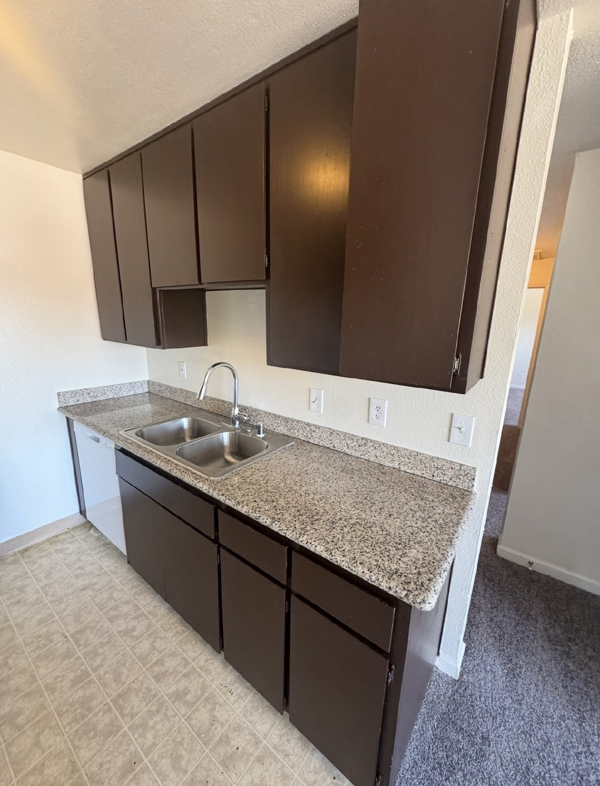 2452 Burlington property image