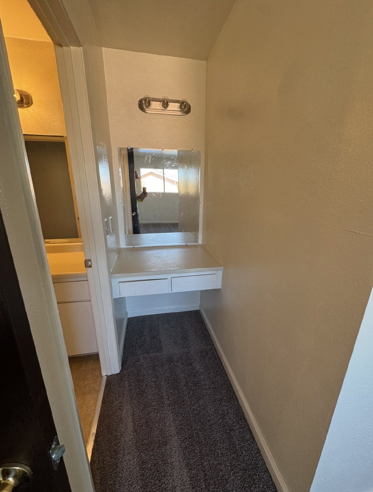 2452 Burlington property image
