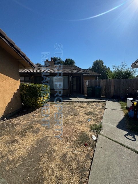 2531 Gareth Circle property image