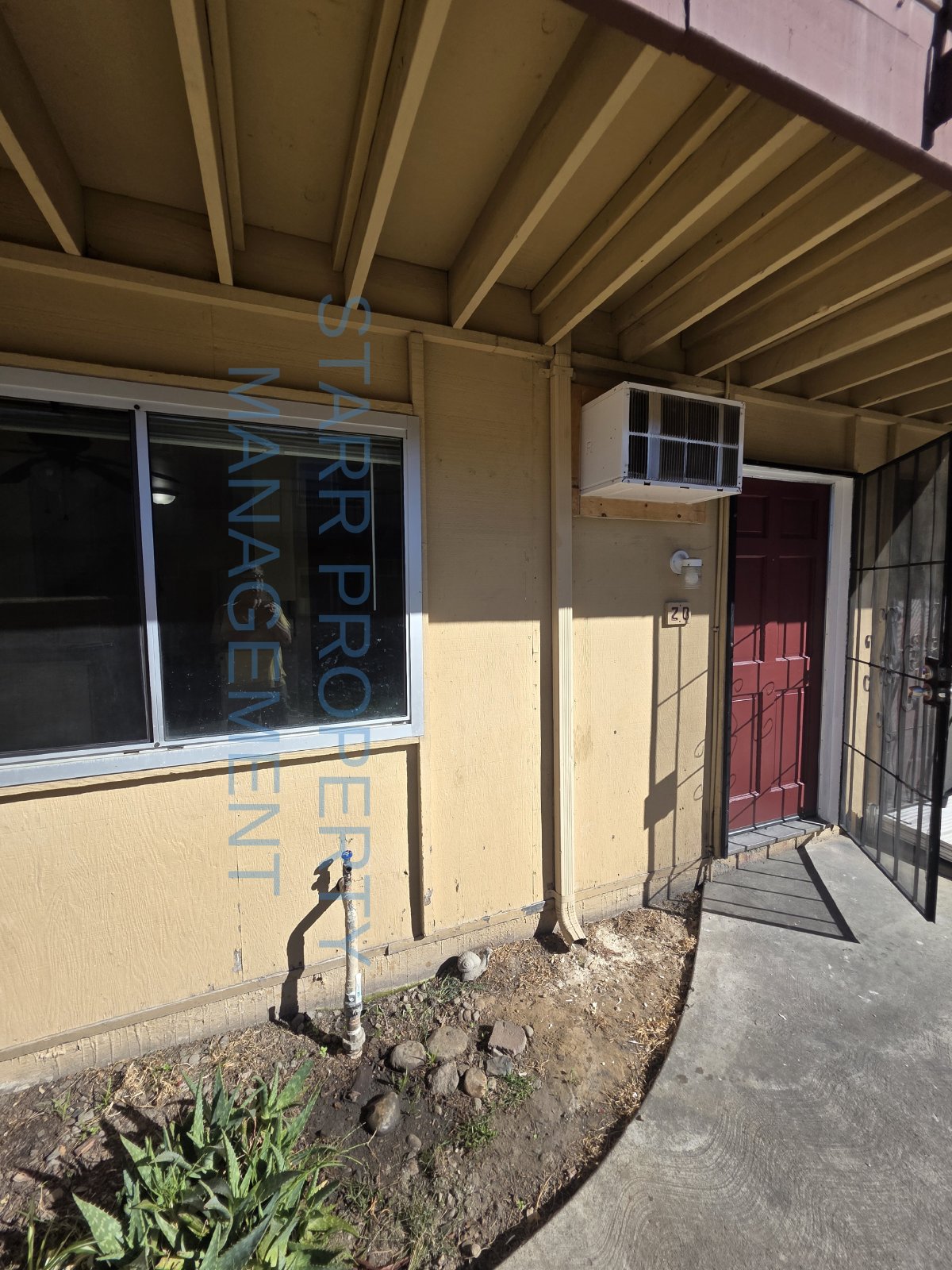 208 E Vine Street #2B property image