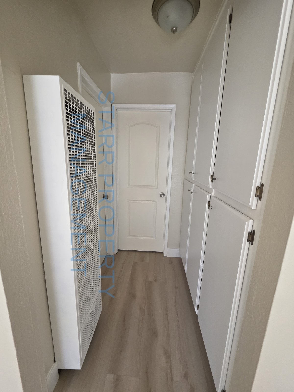 208 E Vine Street #2B property image