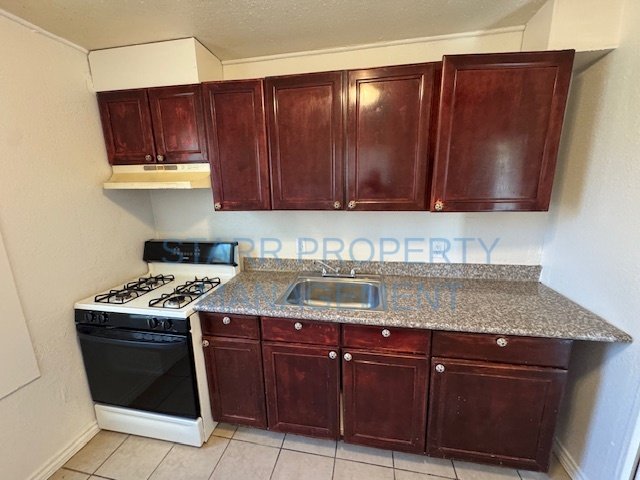 1563 E. 6th St property image